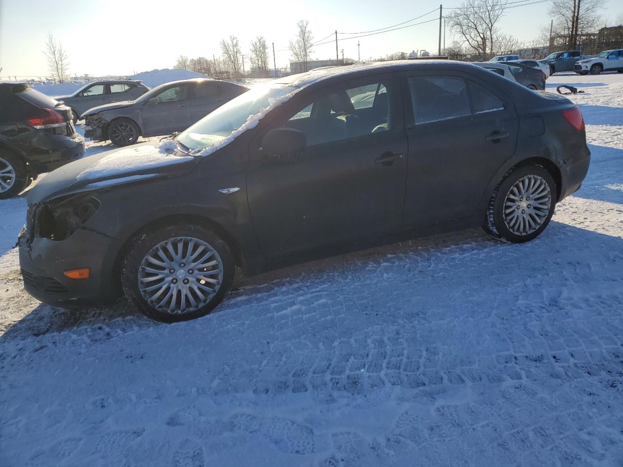 SUZUKI KIZASHI SX 2013