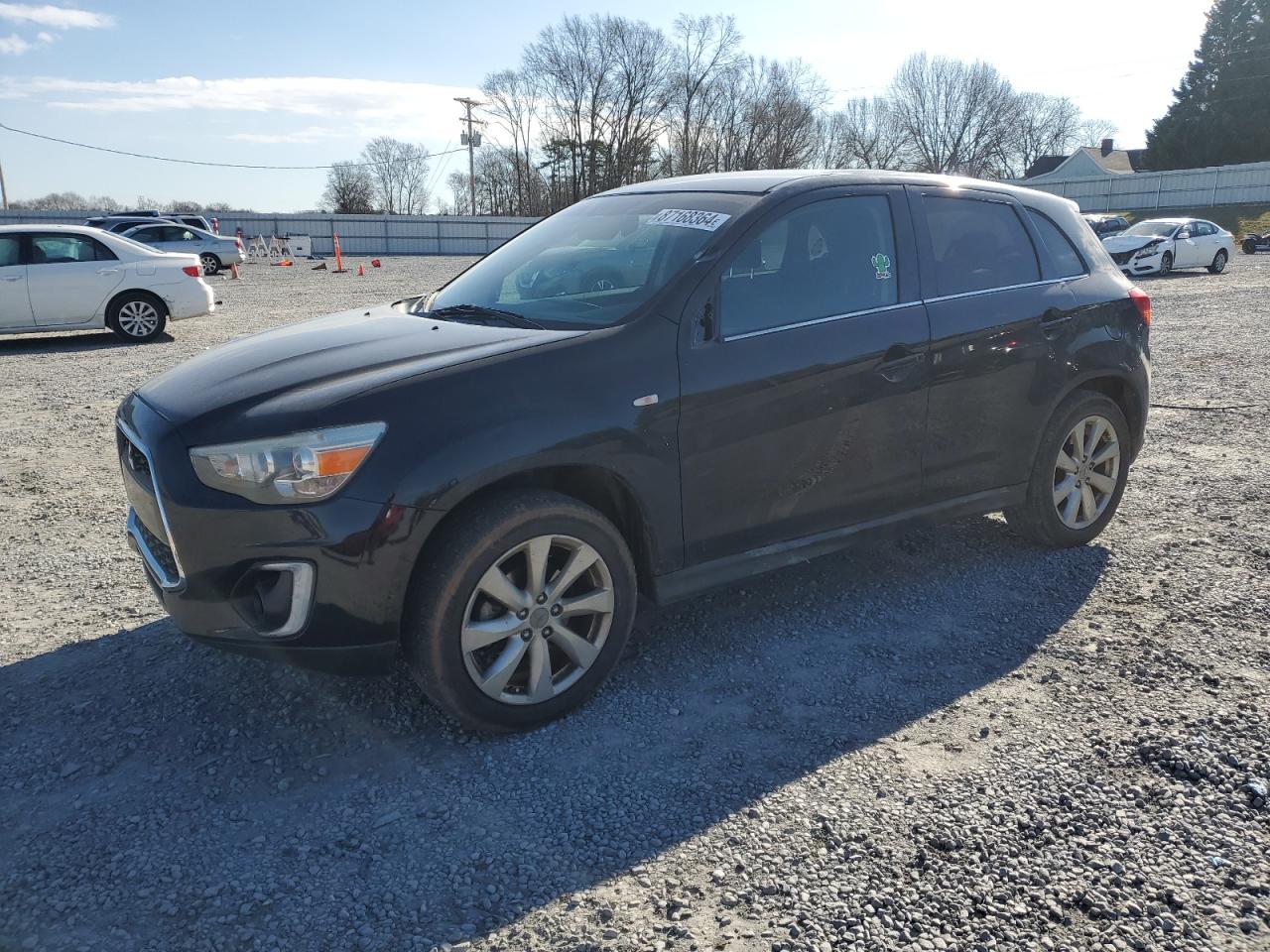 MITSUBISHI OUTLANDER 2015