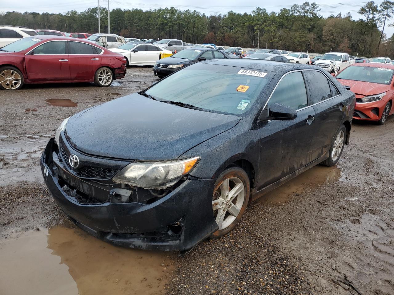 TOYOTA CAMRY BASE 2012