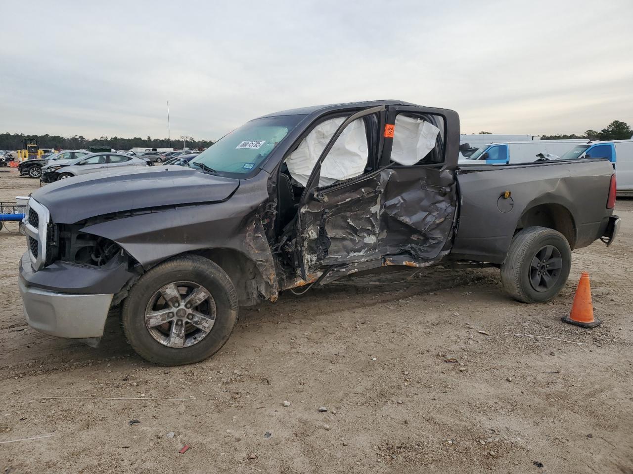 RAM 1500 SLT 2016