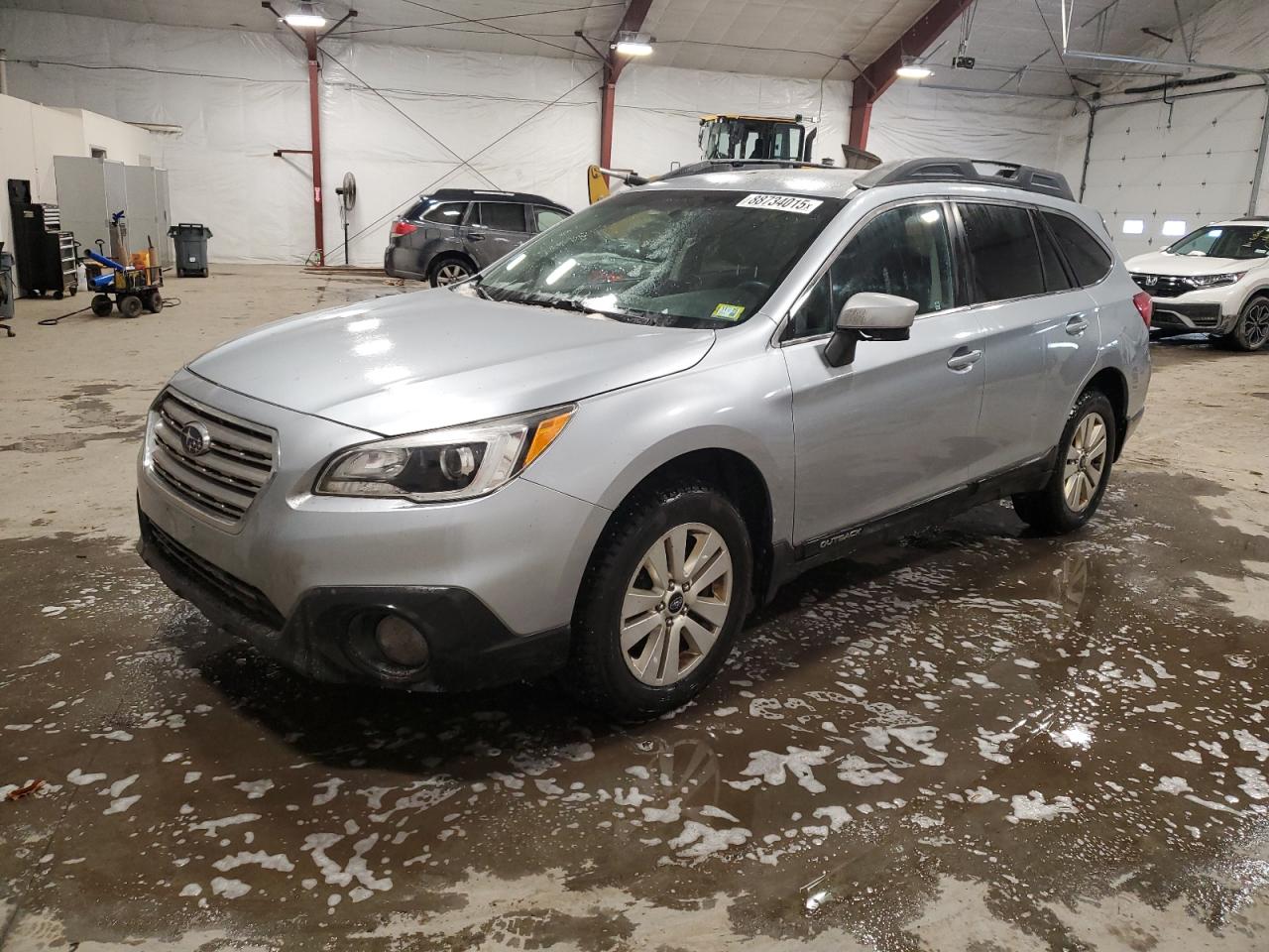 SUBARU OUTBACK 2. 2016