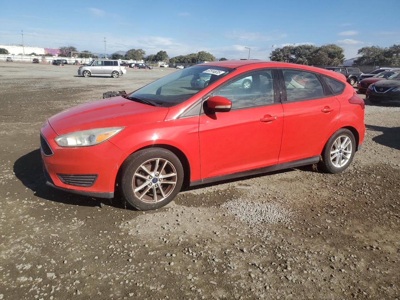 FORD FOCUS SE 2015