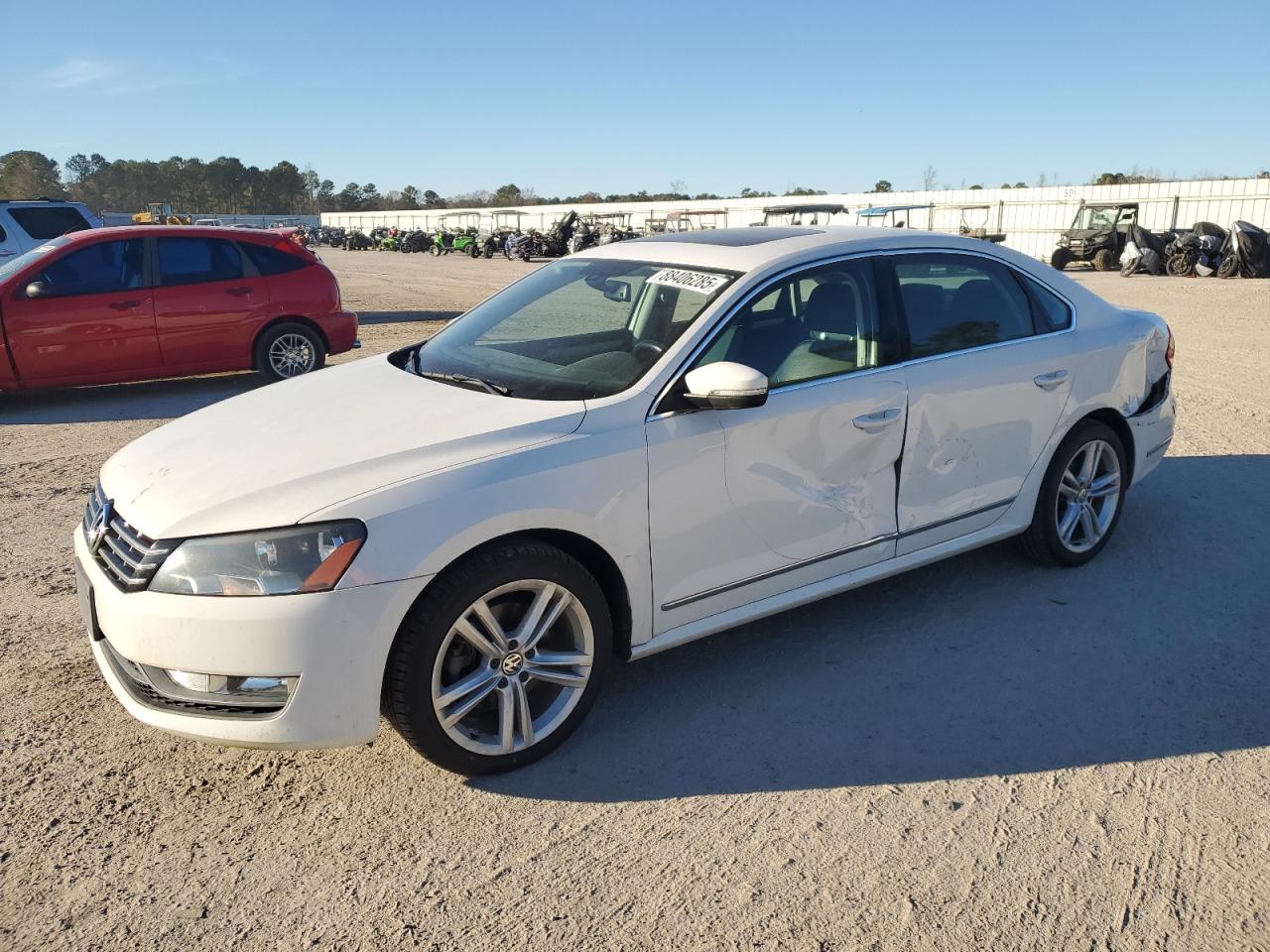VOLKSWAGEN PASSAT SE 2013