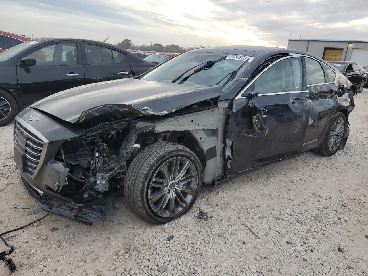 GENESIS G80 BASE 2018