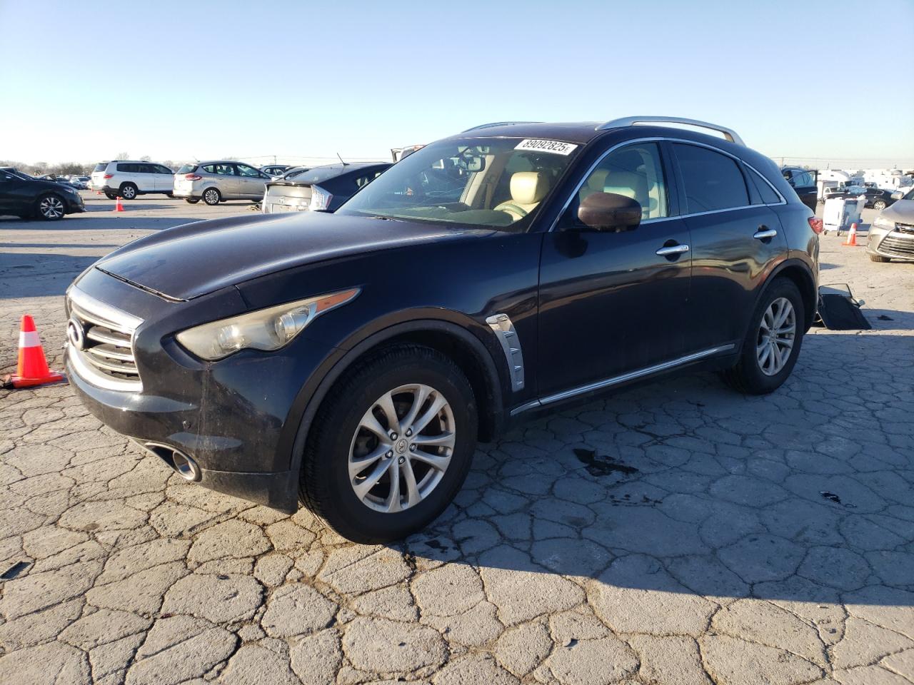 INFINITI FX35 2012