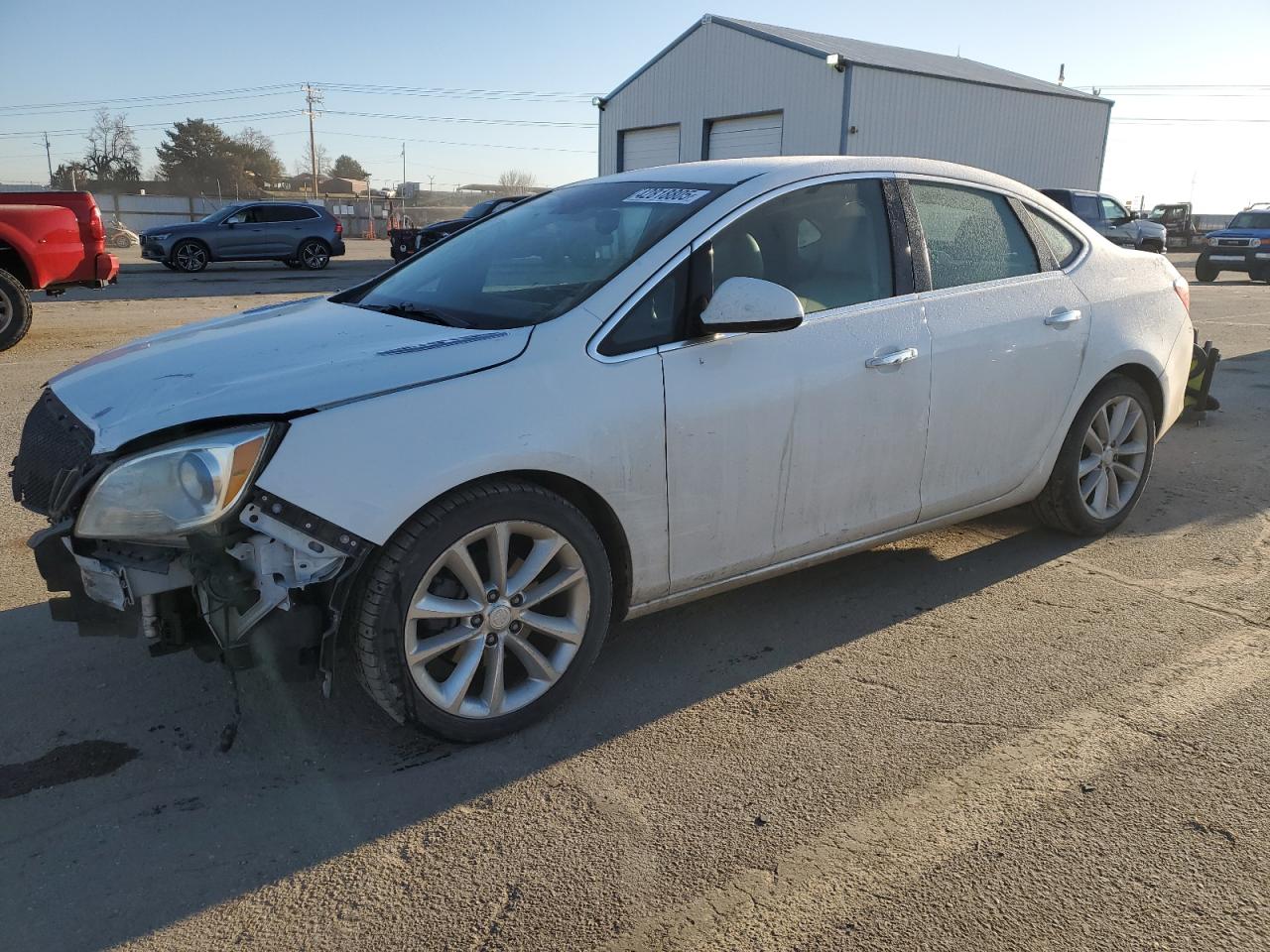 BUICK VERANO 2012