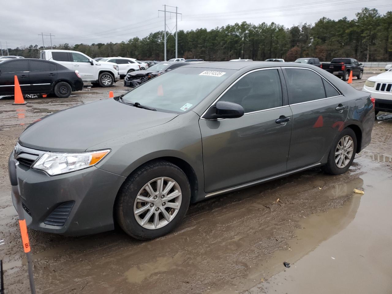 TOYOTA CAMRY BASE 2012