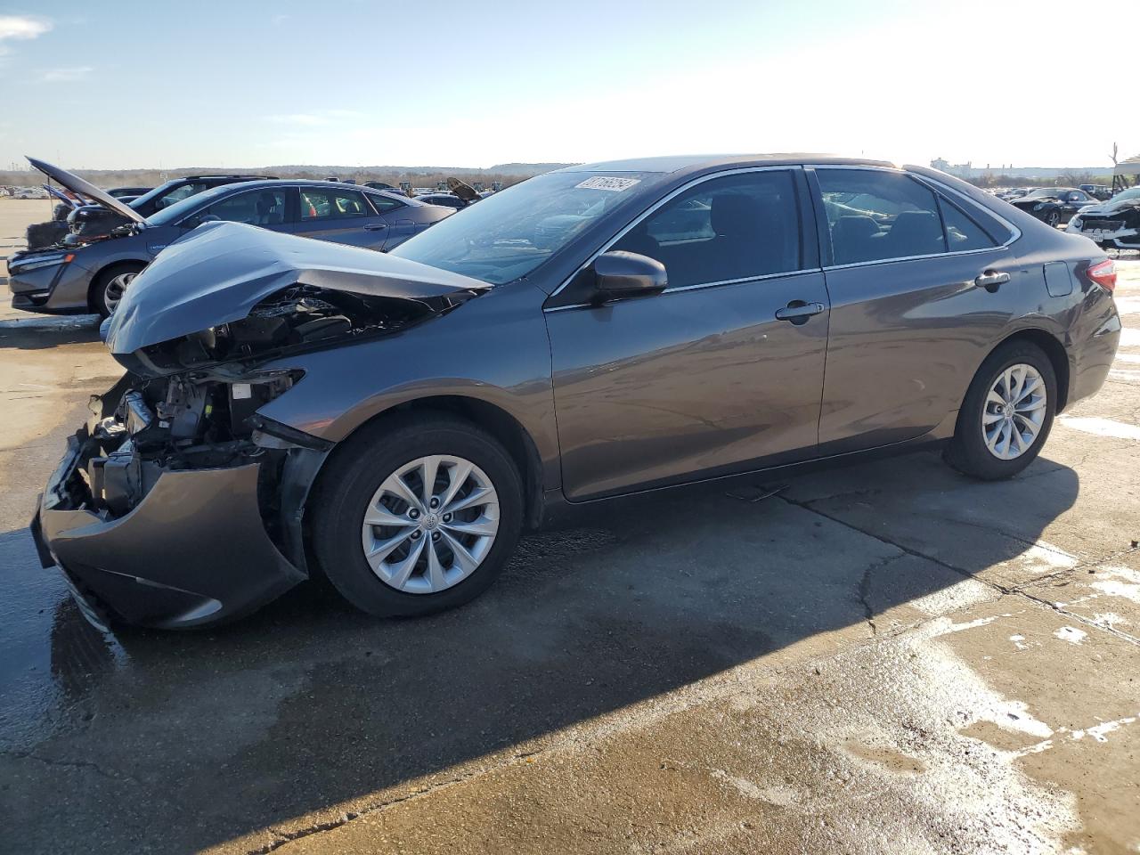 TOYOTA CAMRY LE 2015