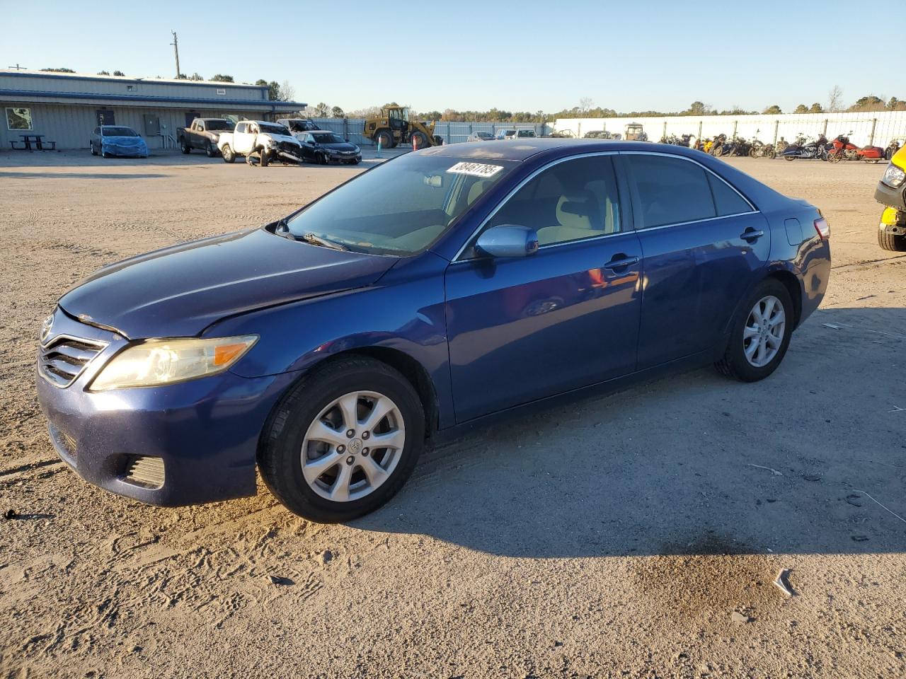 TOYOTA CAMRY BASE 2011
