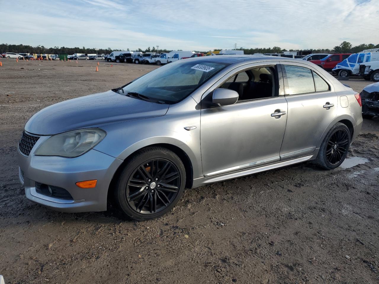 SUZUKI KIZASHI SP 2012