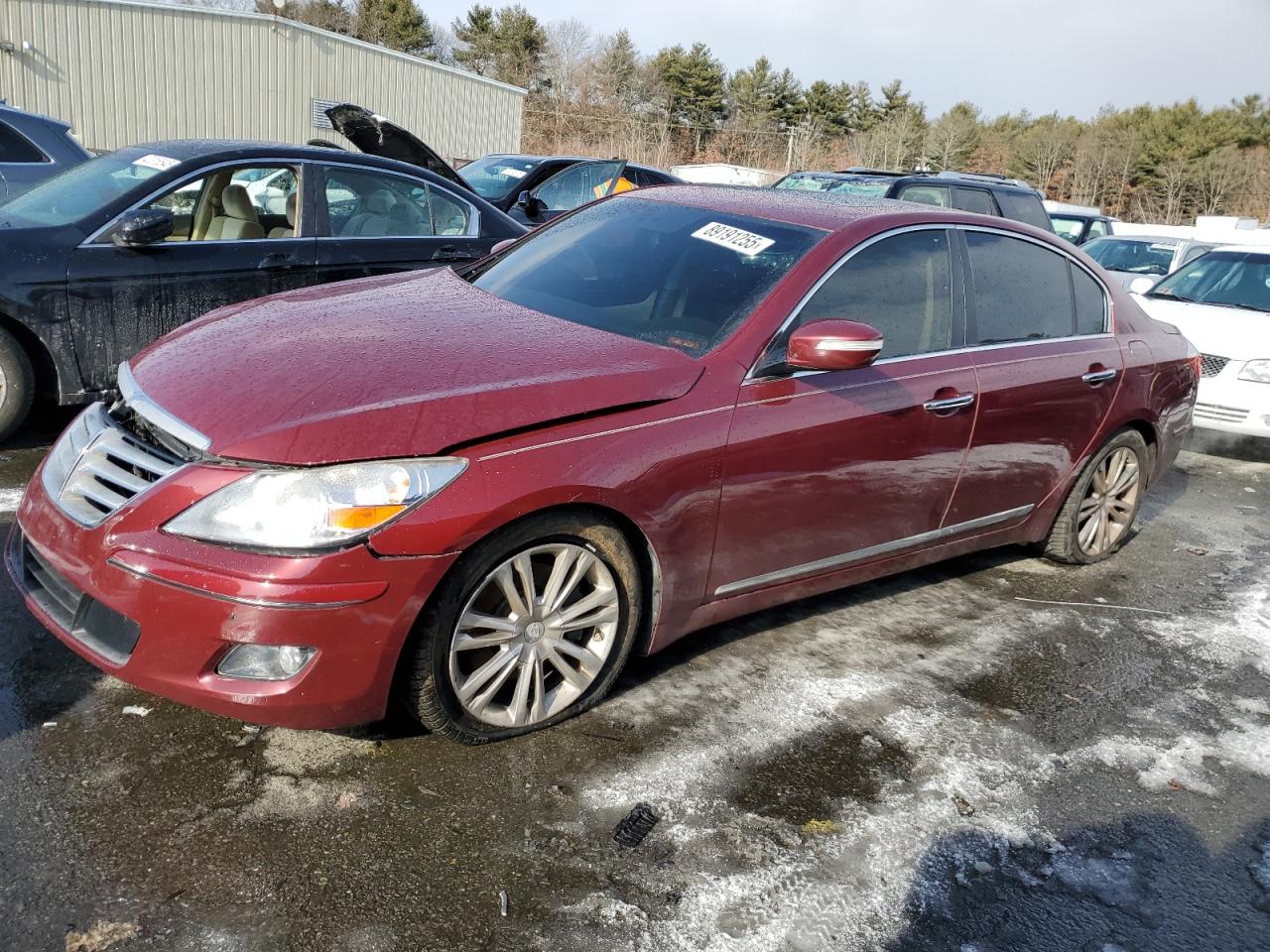 HYUNDAI GENESIS 4. 2011