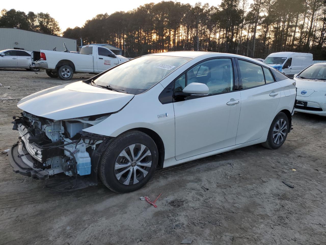TOYOTA PRIUS PRIM 2020