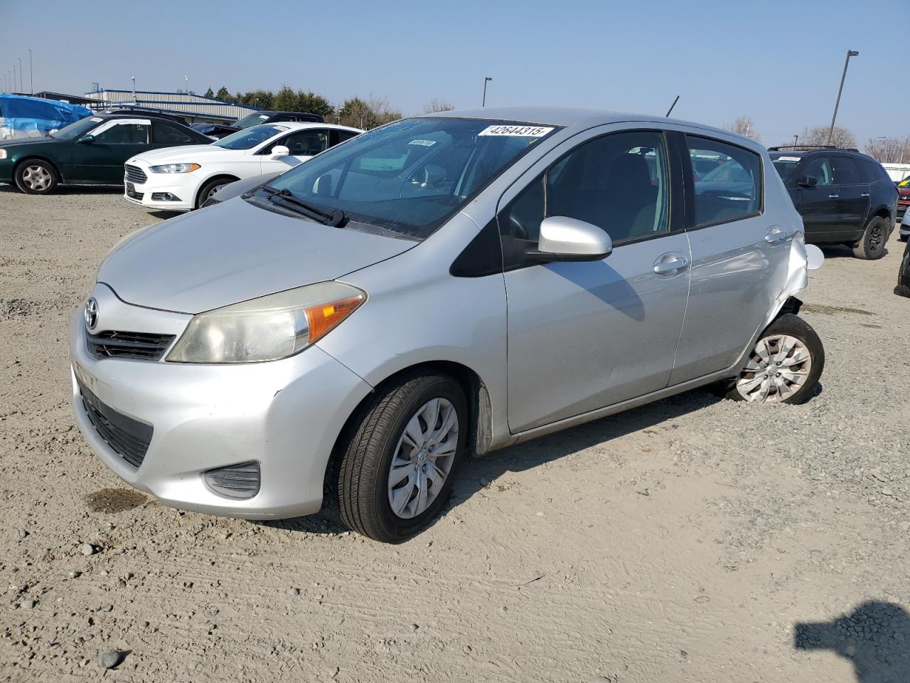 TOYOTA YARIS 2014