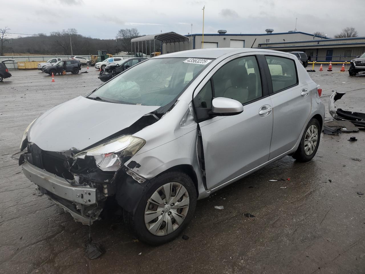 TOYOTA YARIS 2012