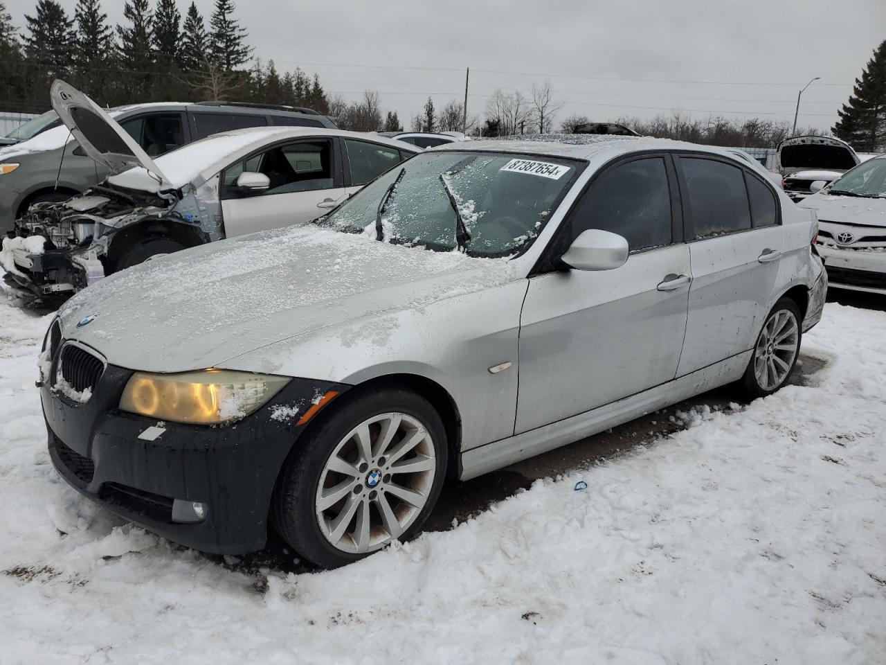 BMW 328 XI 2011