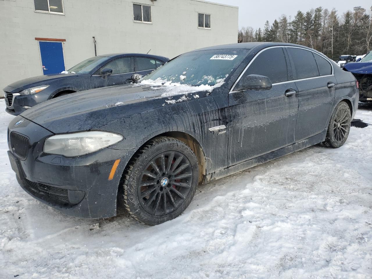 BMW 535 XI 2011