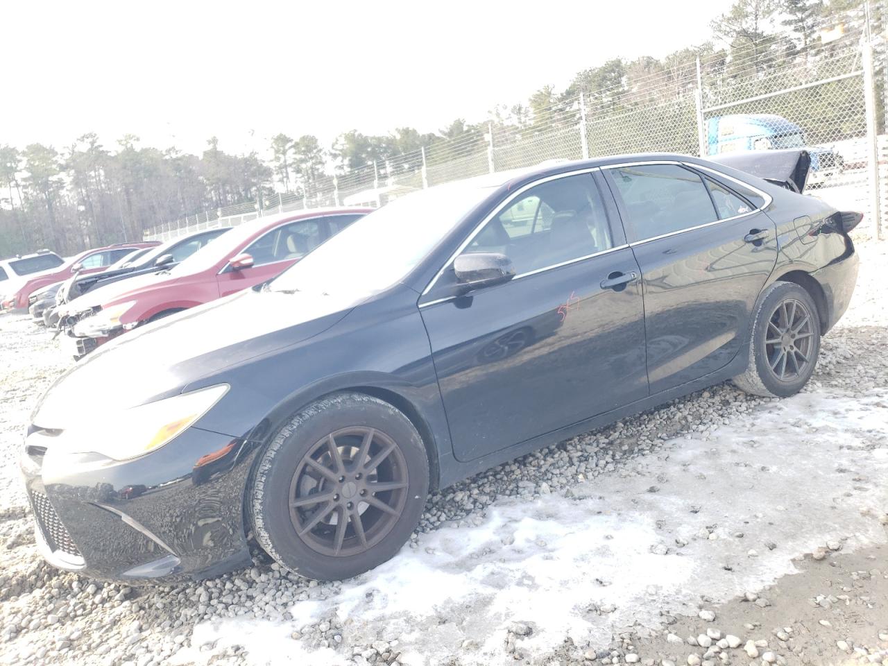 TOYOTA CAMRY LE 2015