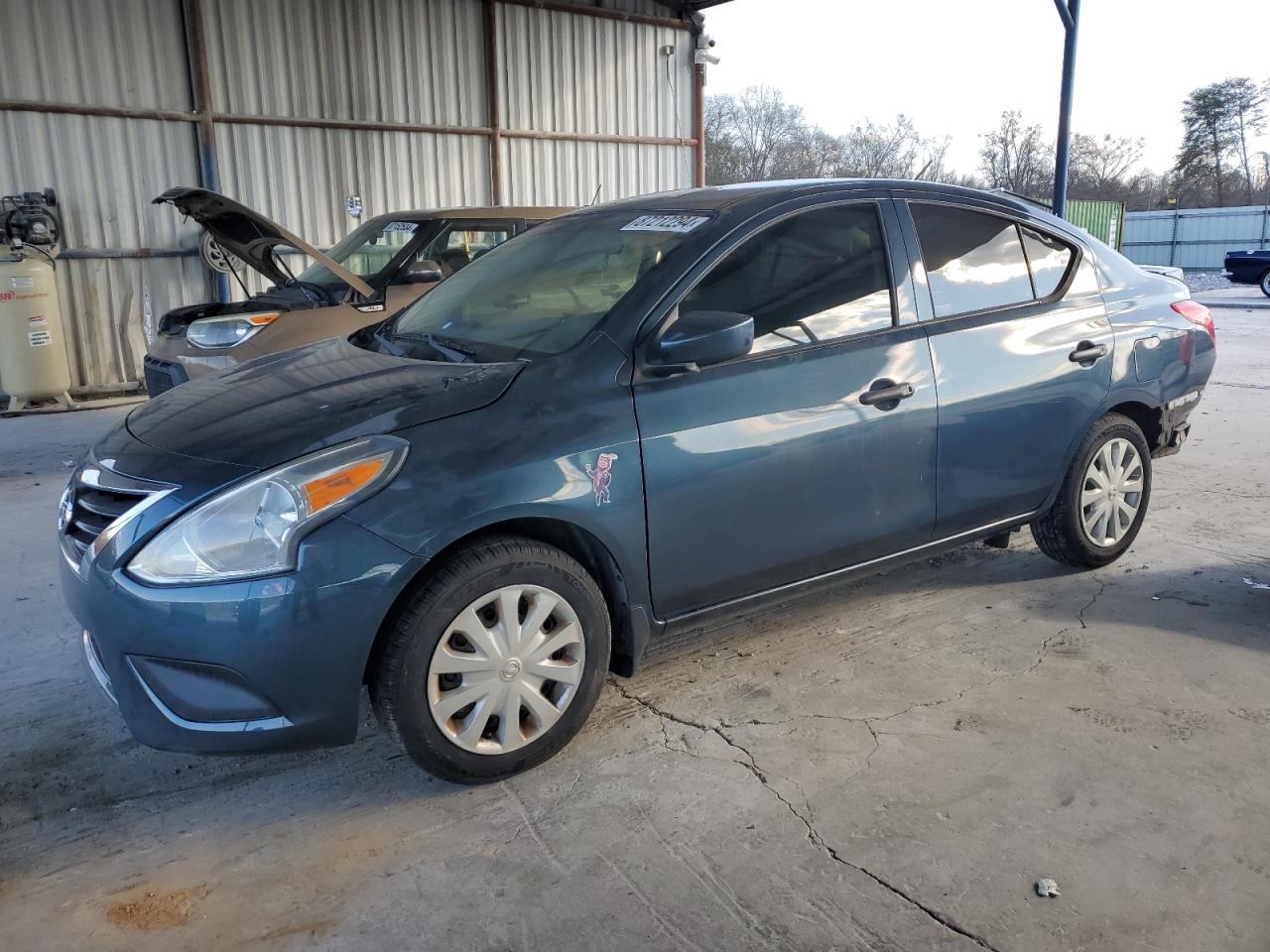 NISSAN VERSA S 2017
