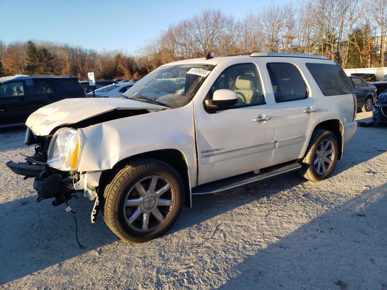 GMC YUKON DENA 2011