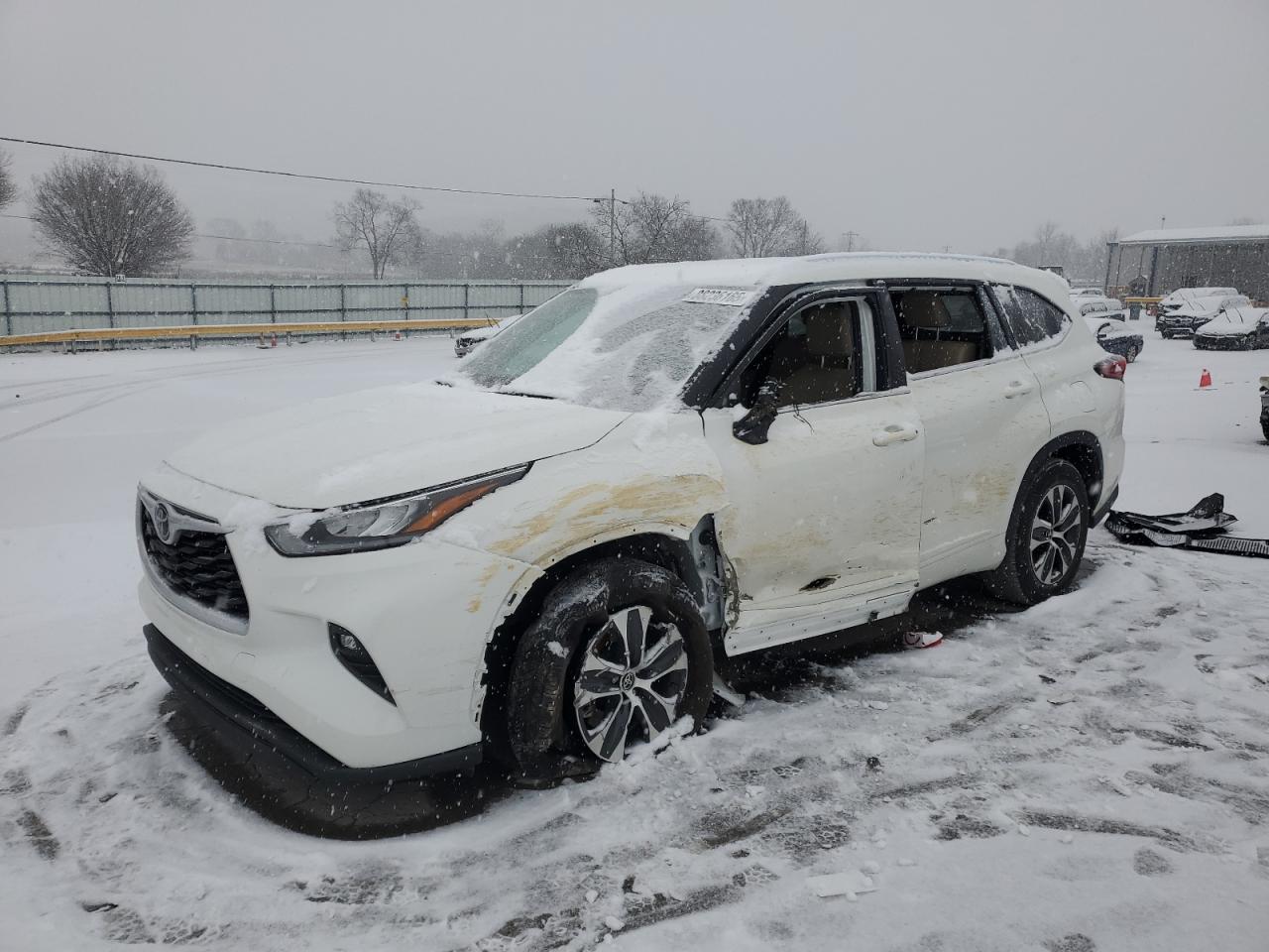 TOYOTA HIGHLANDER 2020
