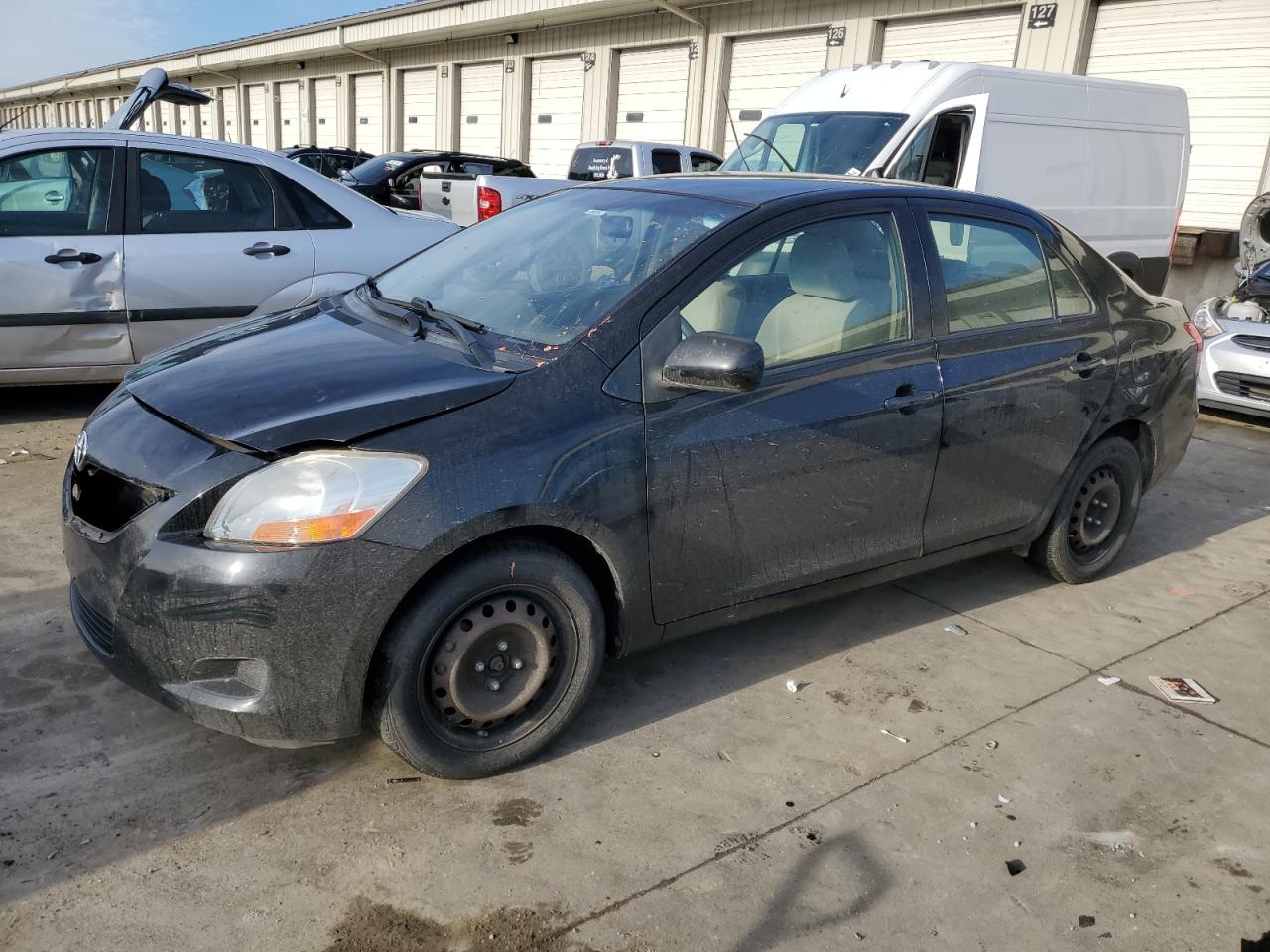 TOYOTA YARIS 2009