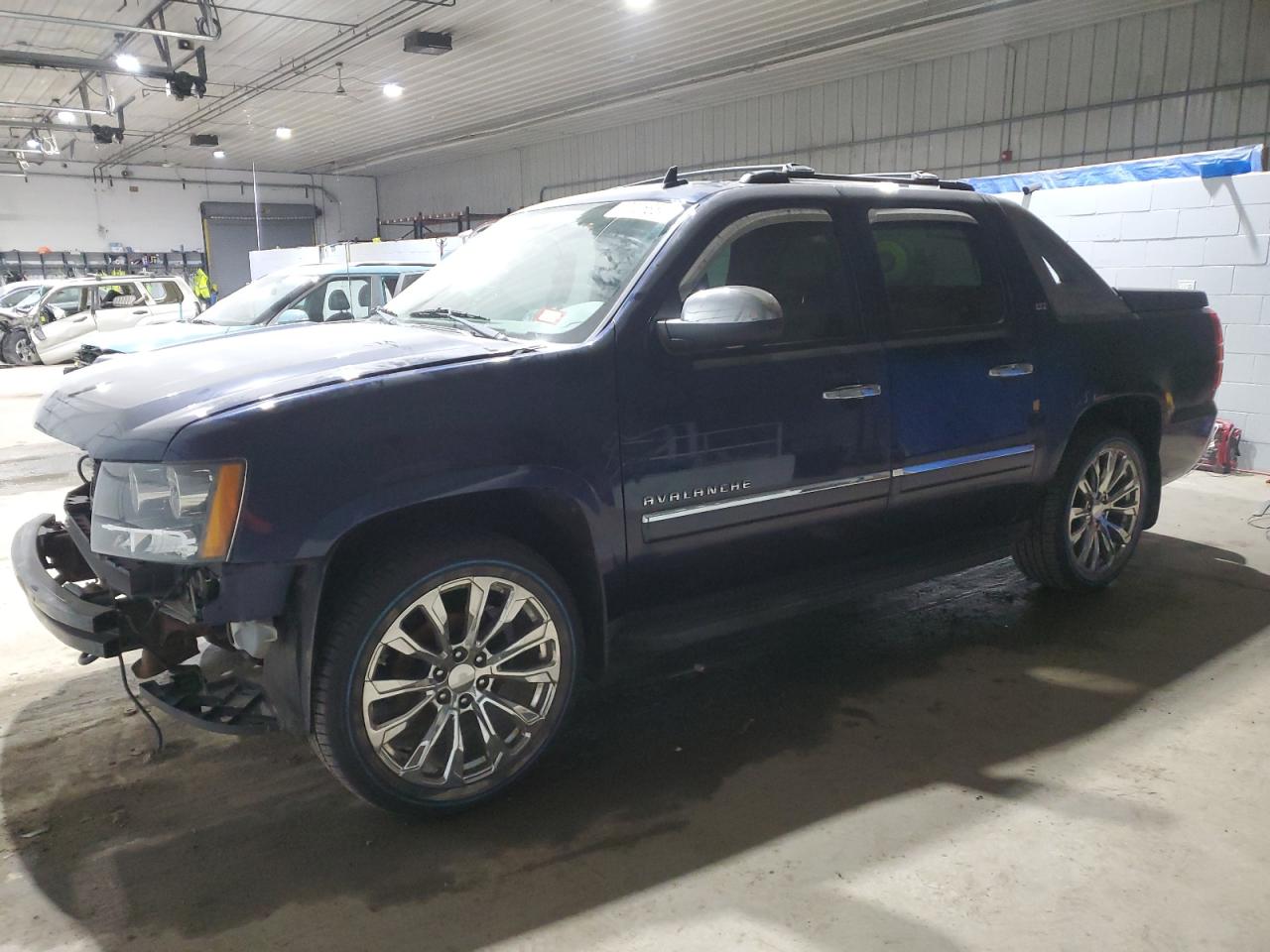 CHEVROLET AVALANCHE 2012