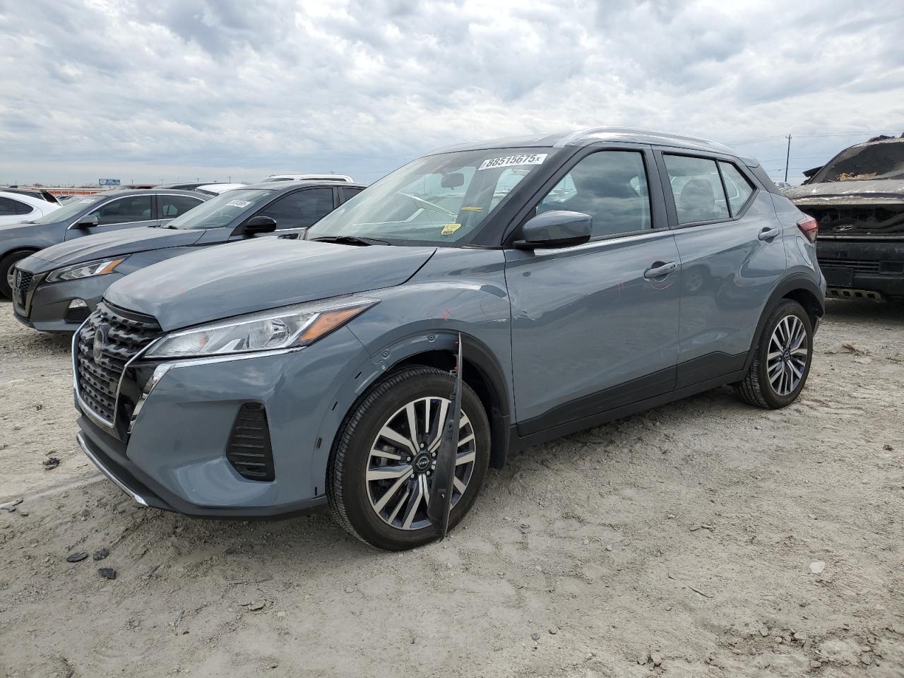 NISSAN KICKS SV 2023