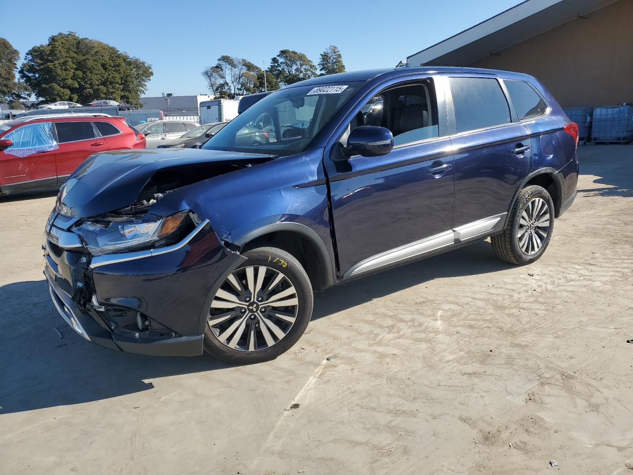 MITSUBISHI OUTLANDER 2019