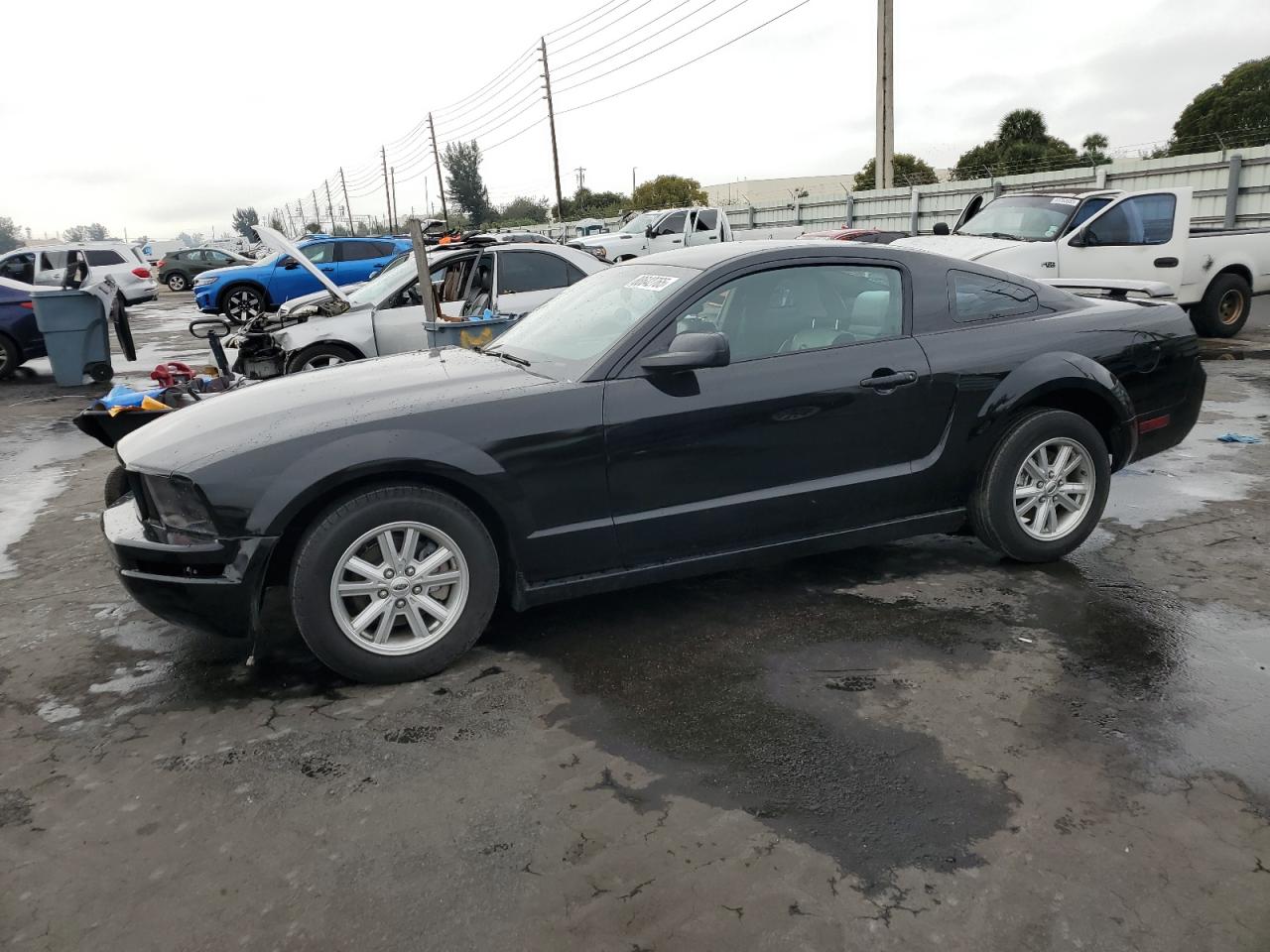 FORD MUSTANG 2005