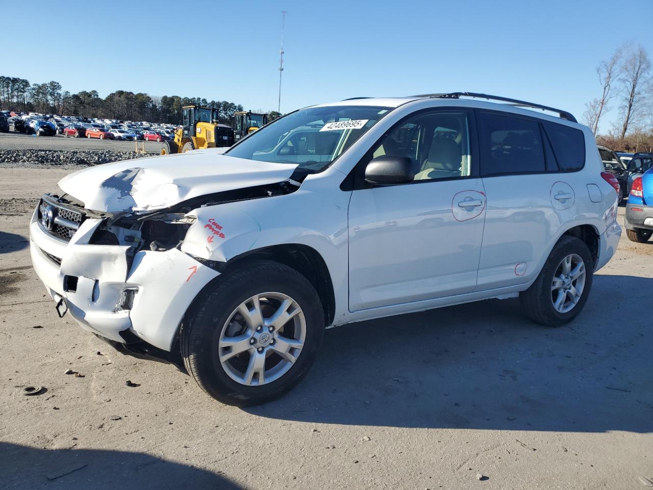 TOYOTA RAV4 2011