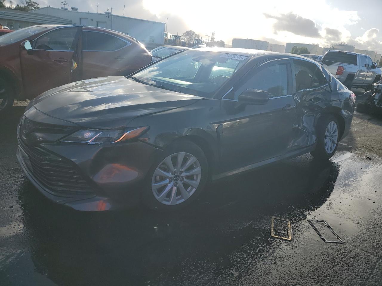 TOYOTA CAMRY L 2019