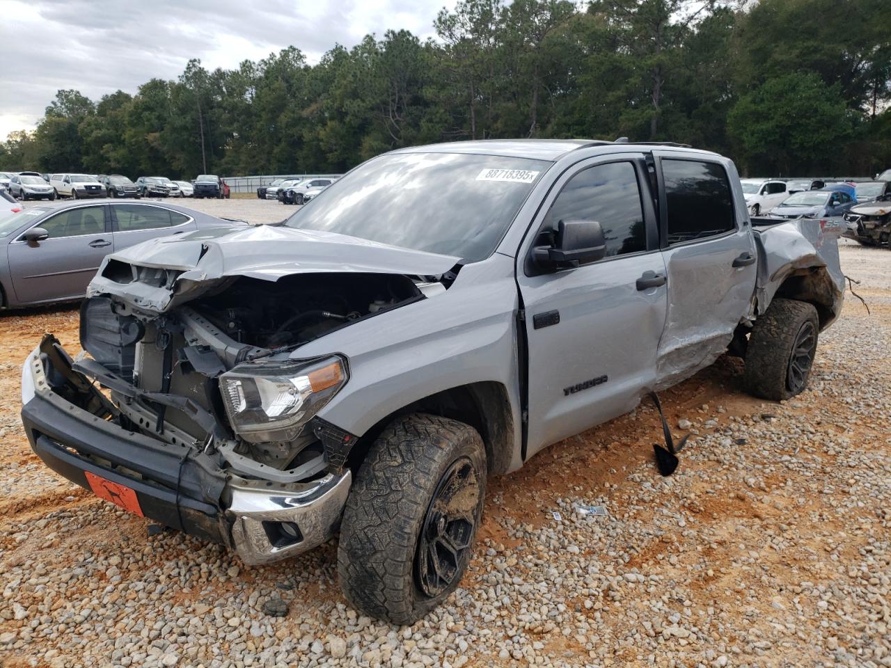 TOYOTA TUNDRA CRE 2021