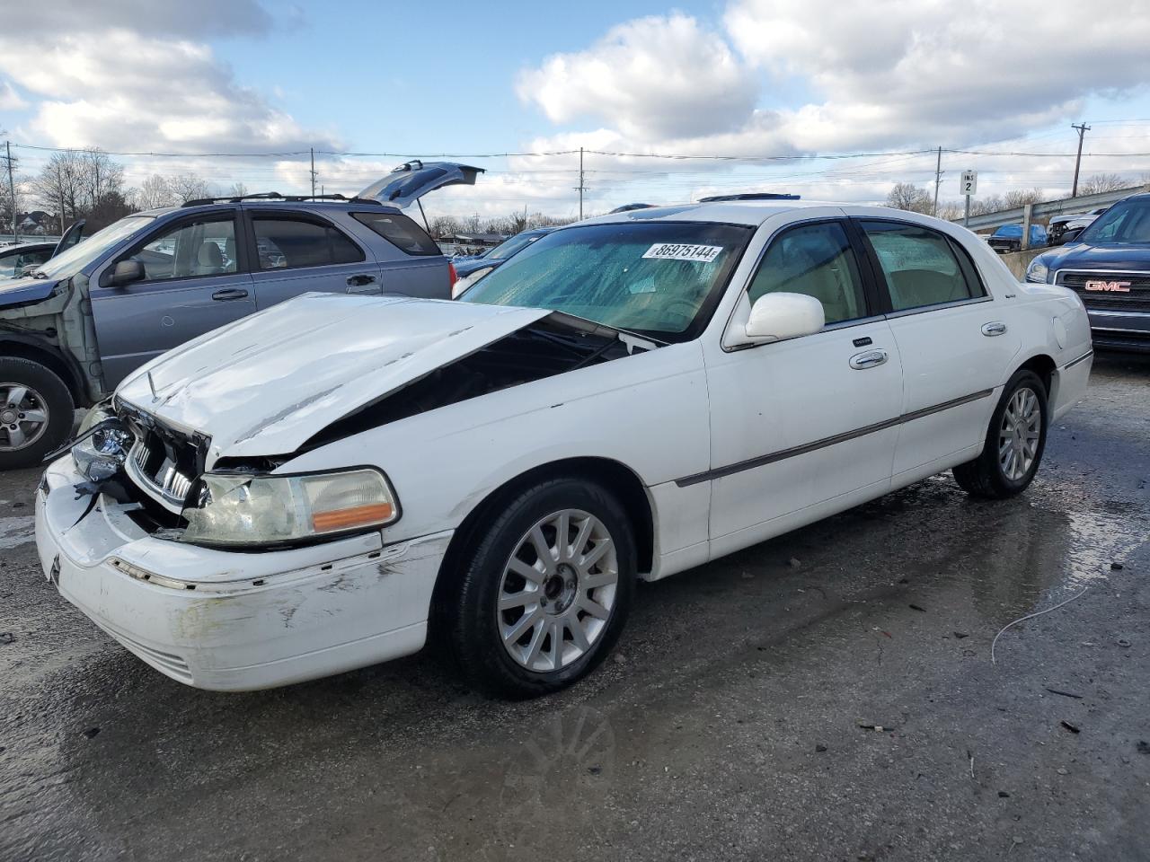 LINCOLN TOWN CAR S 2007