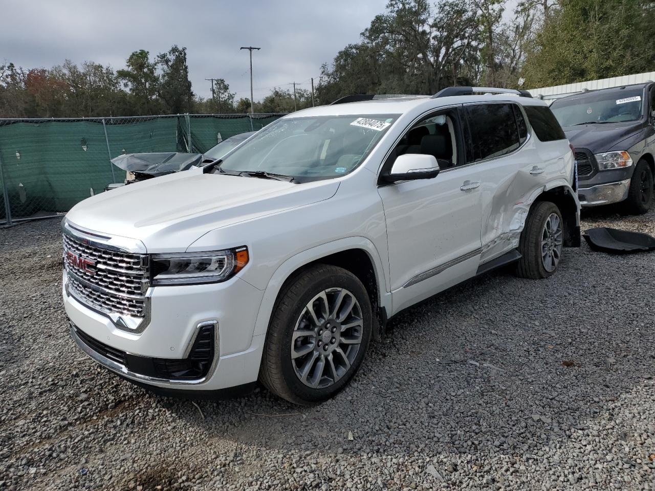 GMC ACADIA DEN 2023