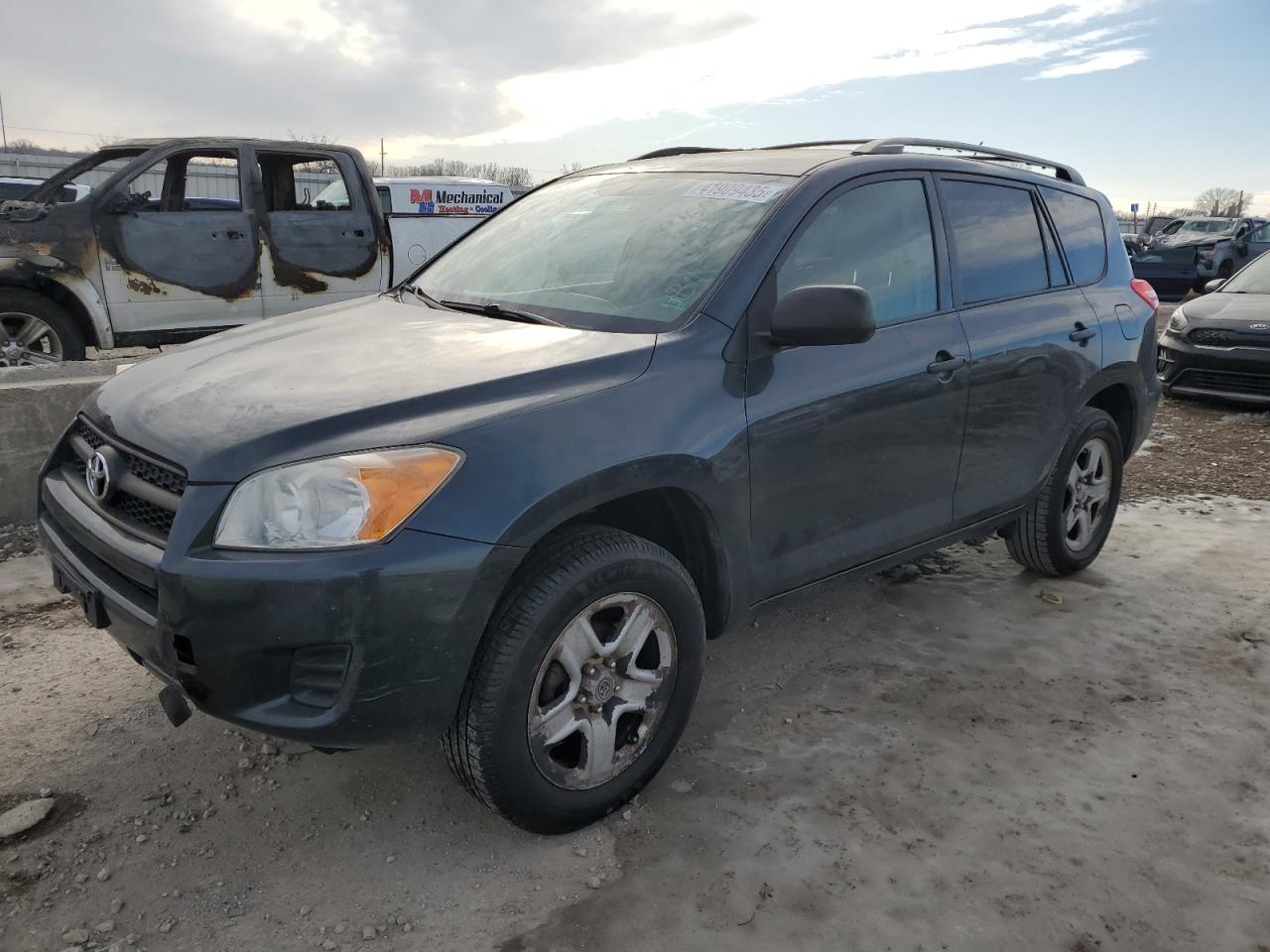 TOYOTA RAV4 2010