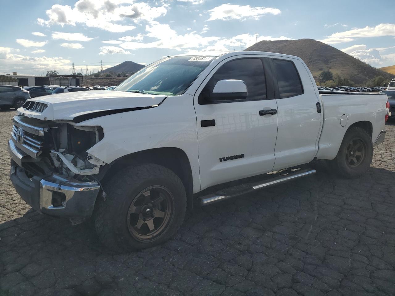 TOYOTA TUNDRA DOU 2016