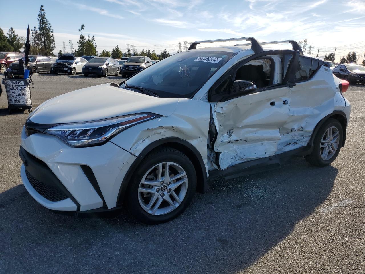 TOYOTA C-HR XLE 2021