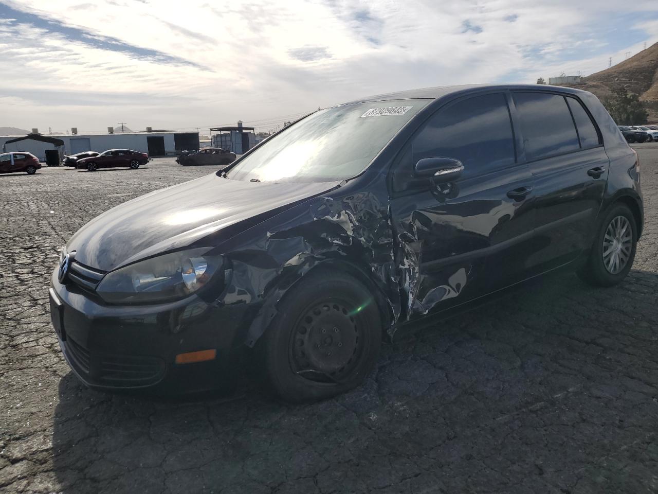 VOLKSWAGEN GOLF 2012