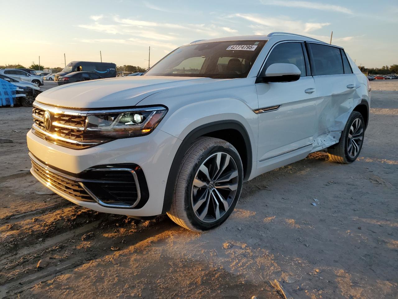 VOLKSWAGEN ATLAS CROS 2023