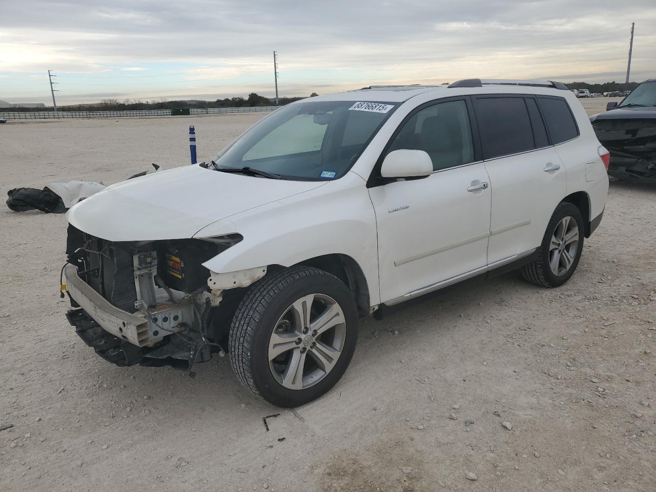 TOYOTA HIGHLANDER 2011