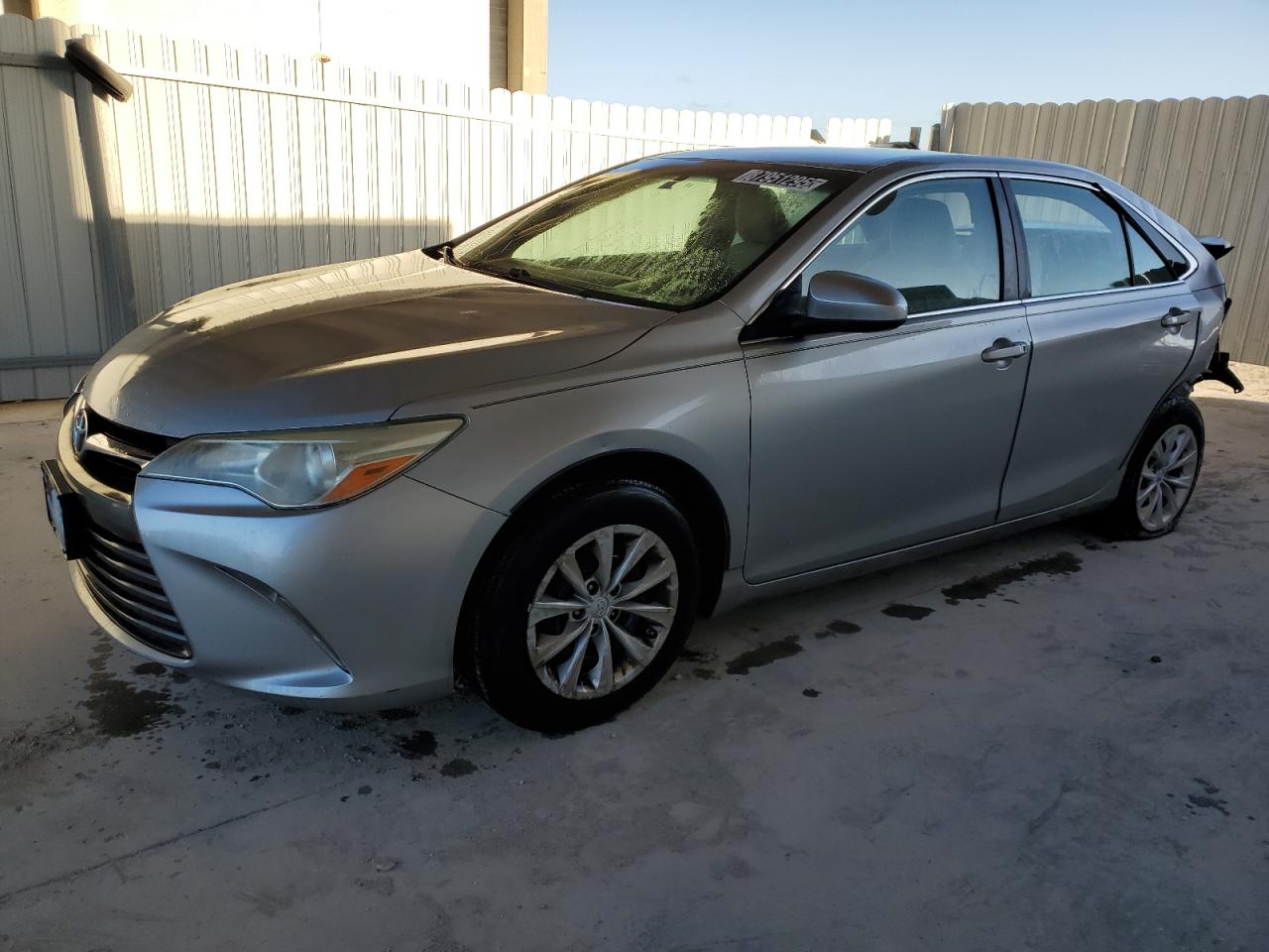 TOYOTA CAMRY LE 2016