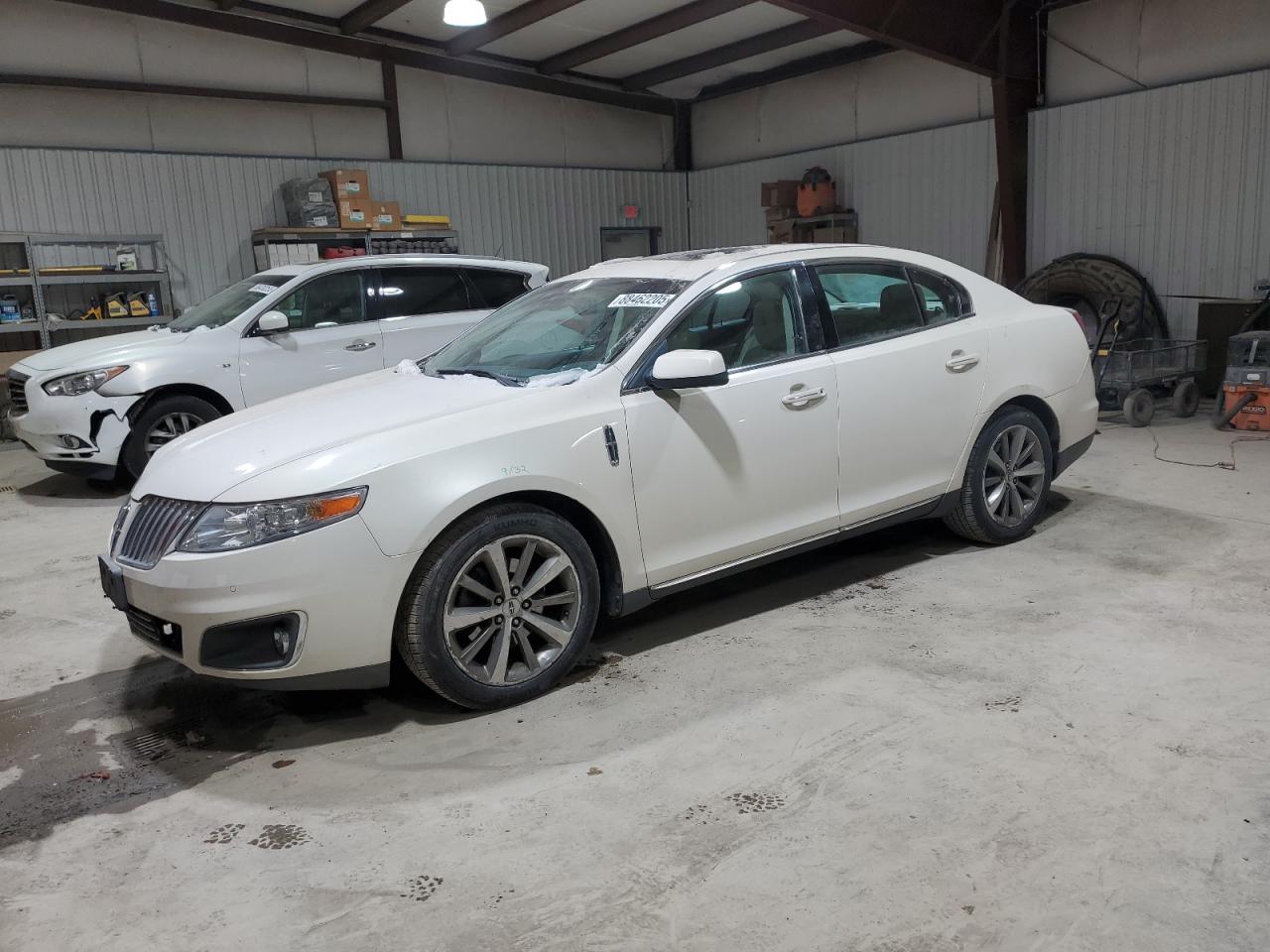 LINCOLN MKS 2009