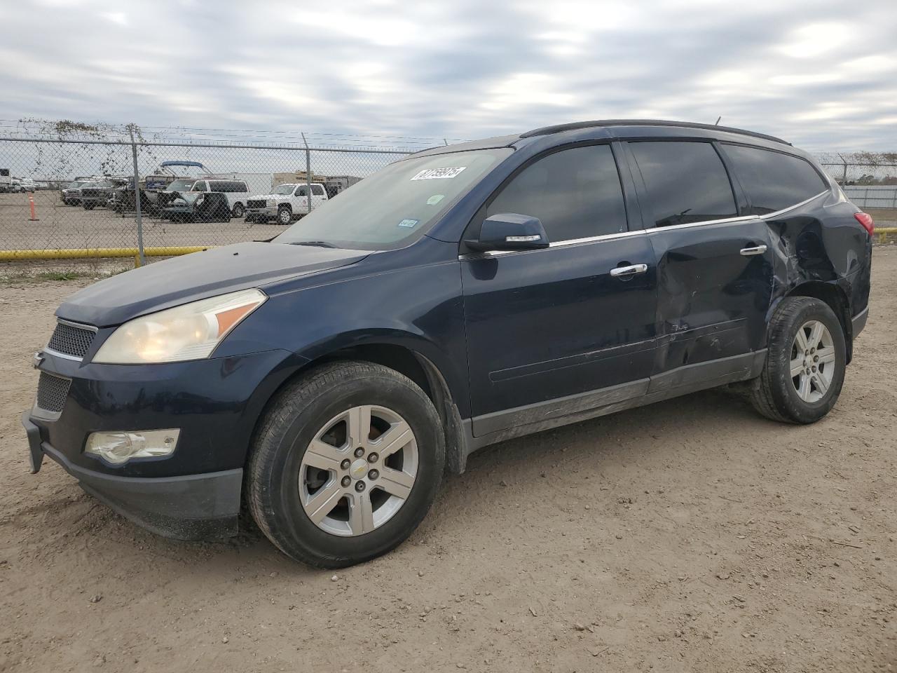 CHEVROLET TRAVERSE L 2010