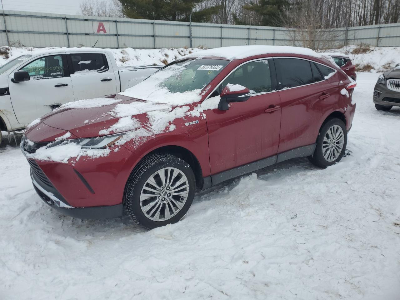 TOYOTA VENZA LE 2021