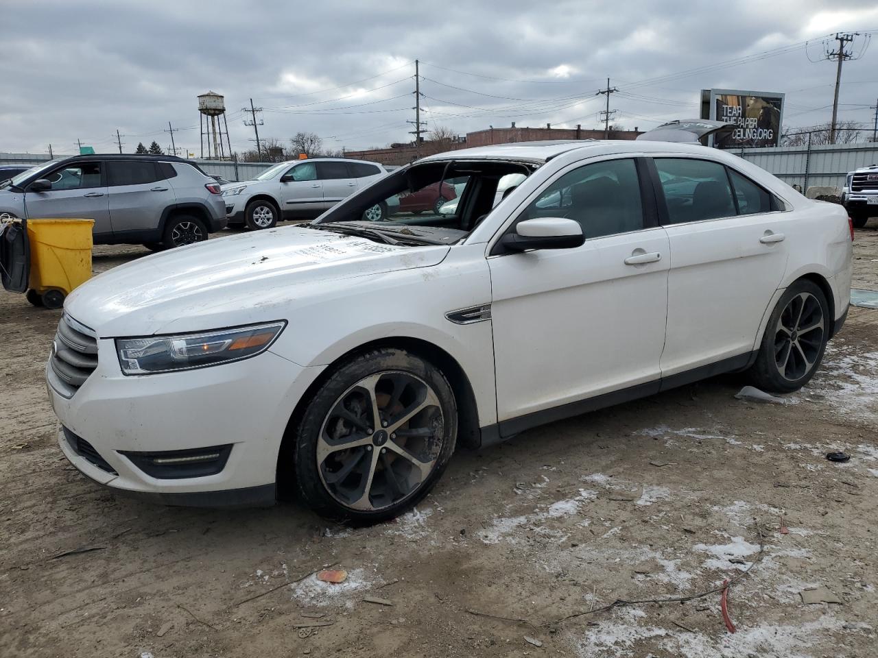 FORD TAURUS SEL 2014