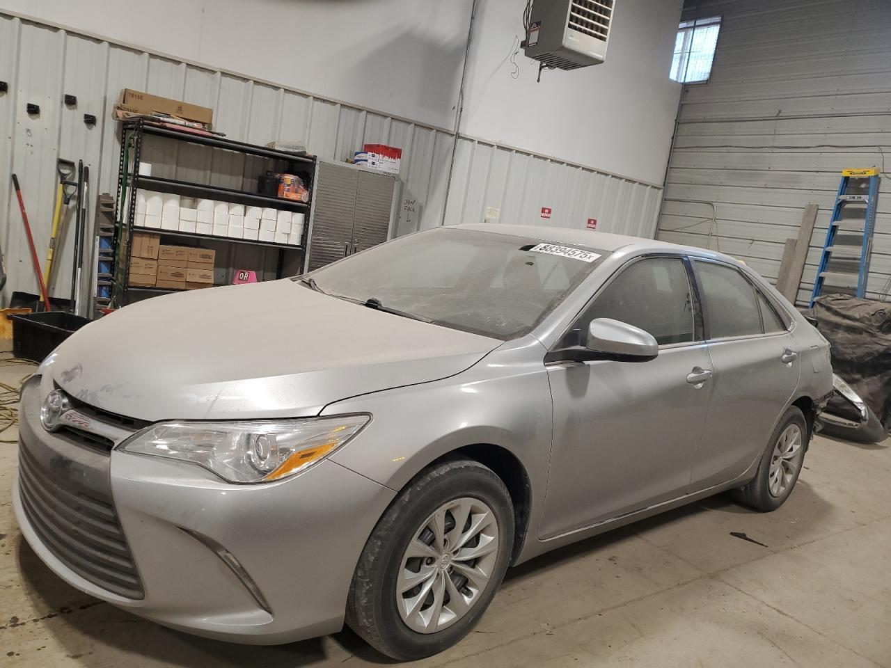TOYOTA CAMRY LE 2016