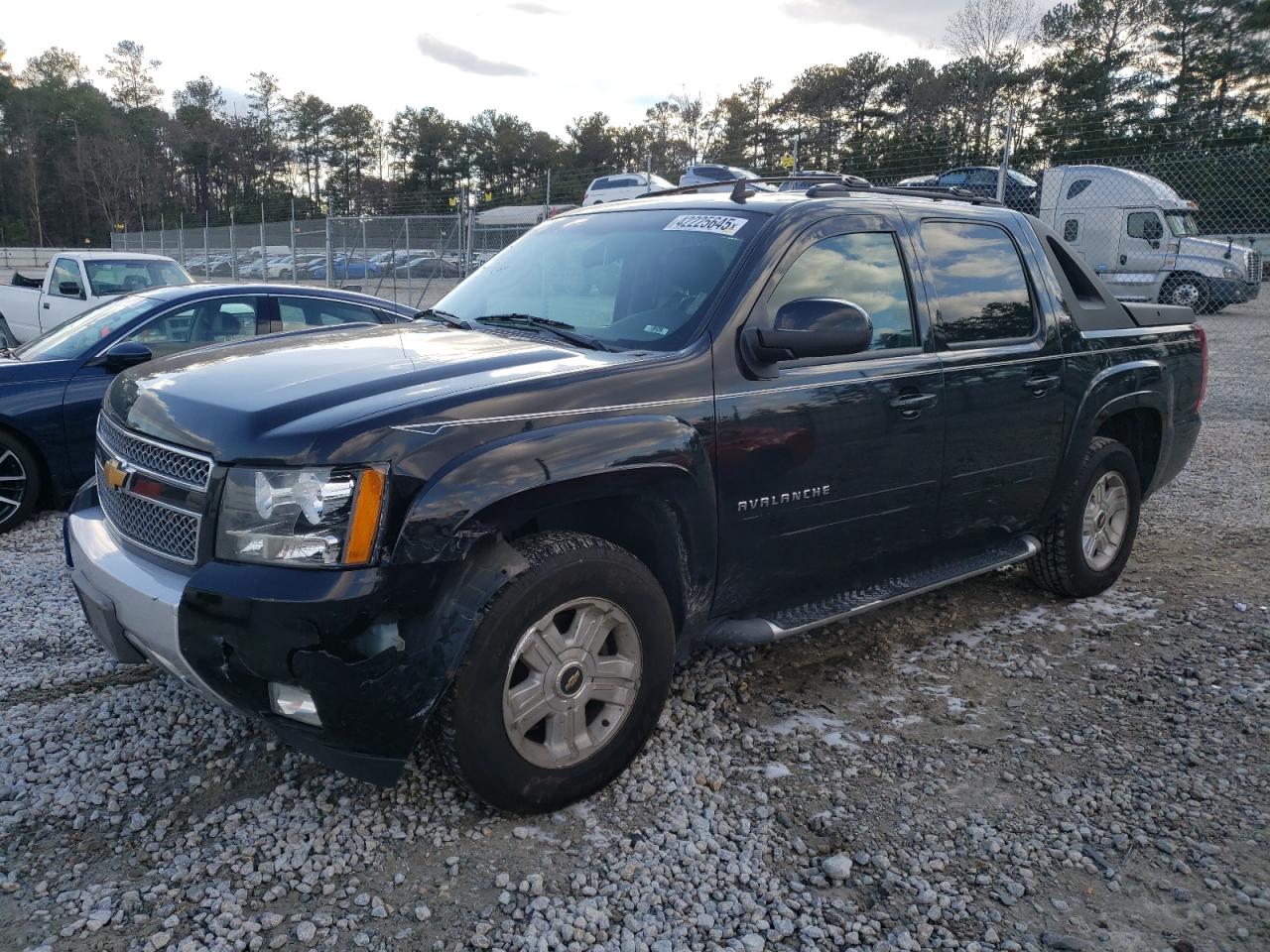 CHEVROLET AVALANCHE 2012
