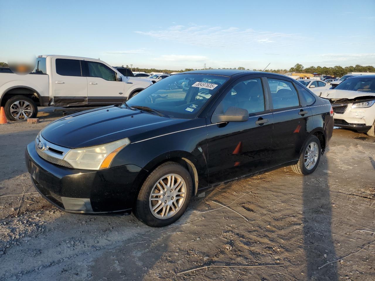 FORD FOCUS SE 2010