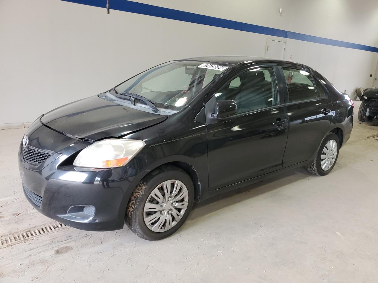 TOYOTA YARIS 2010