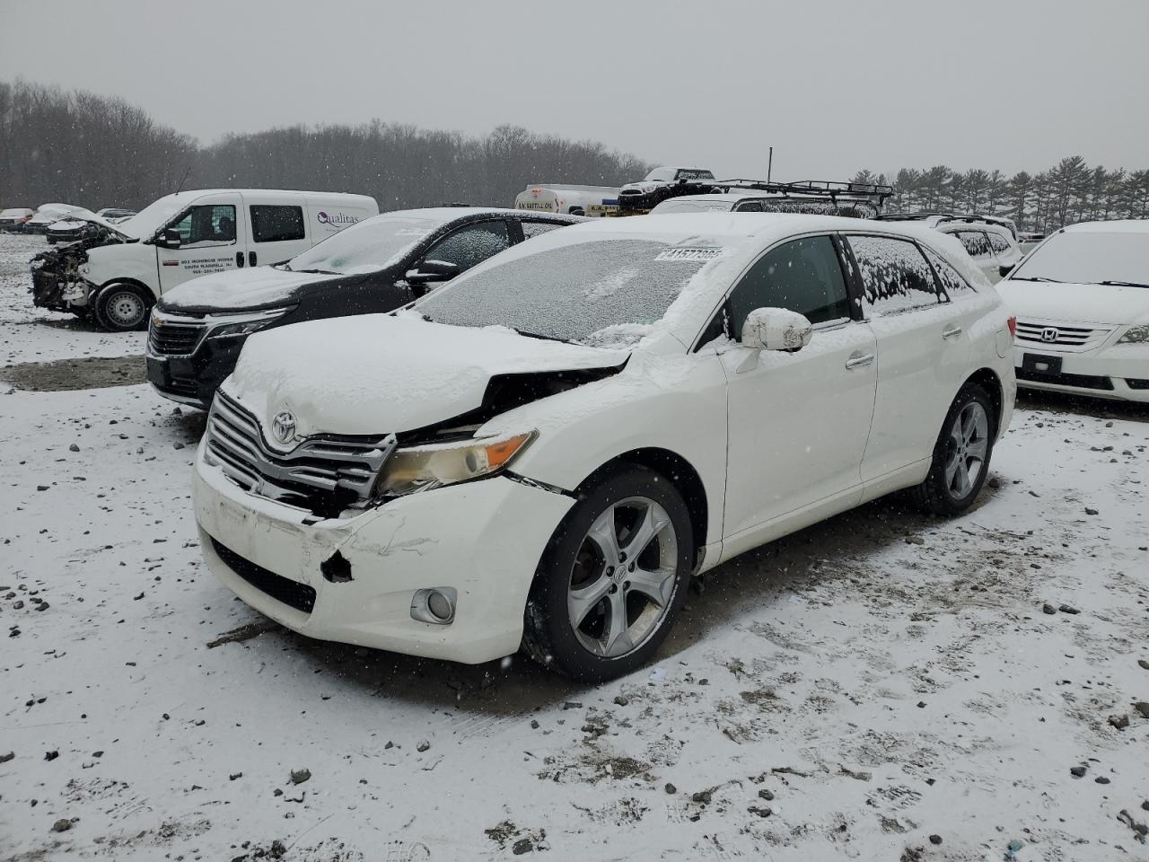 TOYOTA VENZA 2011
